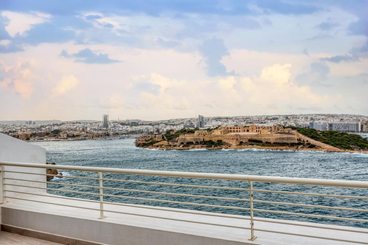 49/3 Seafront Duplex Penthouse In Valletta Bagian luar foto
